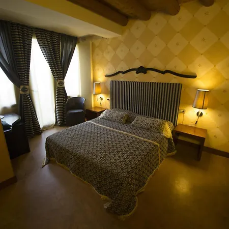 Couette-café Casa Magnani 3*