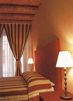 Casa Magnani Bed & Breakfast